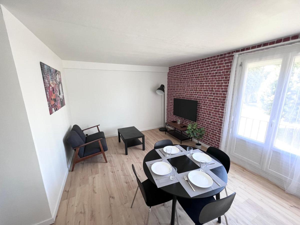 Ambiance, Convivialite Et Emplacement Orléans Exterior foto